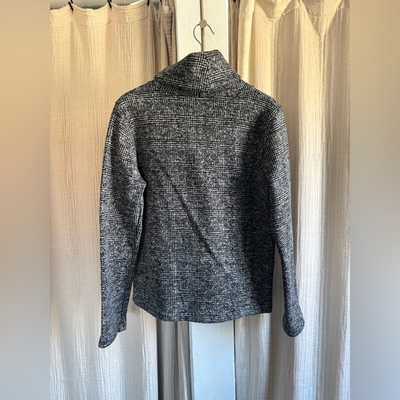 J. Crew Plaid Turtleneck Pullover- Large - Picture 3 of 8